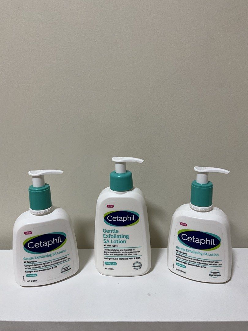 Cetaphil Gentle Exfoliating SA Lotion (3 bottles) (Category: Face Care) located in Manila. Submitted by ayeechii (Listing ID 1453767058, Image 1). Description: - Get 3 bottles of Cetaphil Gentle Exfoliating SA Lotion! - Suitable for ALL skin types, including sensitive skin. - Gently exfoliates and hydrates for softer, smoother skin. - Promotes daily skin surface renewal. - See results after just one use! - Formulated with Salicylic Acid, Mandelic