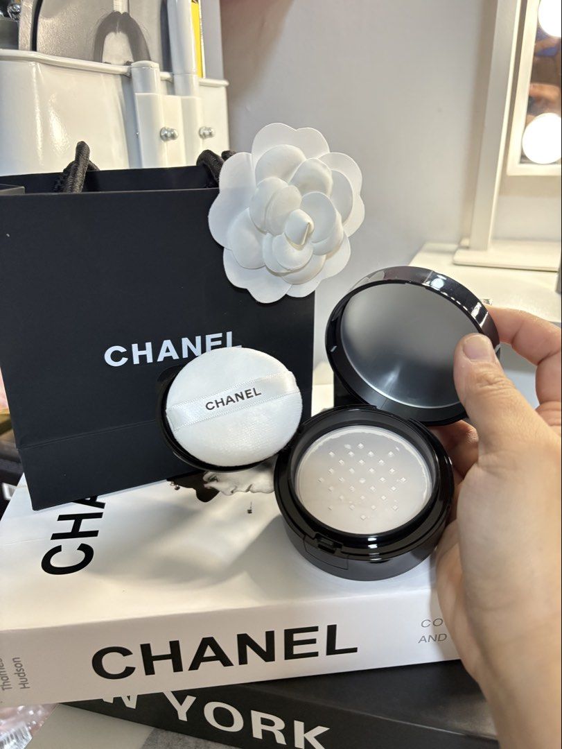 Chanel loose powder (Category: Makeup) located in Manila. Submitted by hnnhsrmnt (Listing ID 1453704136, Image 2). Description: Bnew— in the shade 12 rosy light.