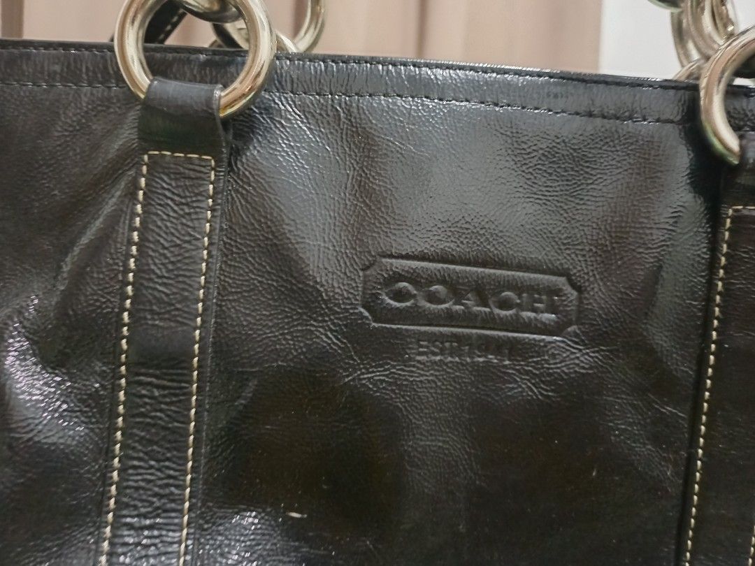 Coach bags sale (Category: Luxury Bags & Wallets) located in Bacoor. Submitted by styleph (Listing ID 1453761253, Image 2). Description: authentic coach bag -bundle.