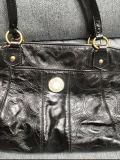 (Category: ) located in . Submitted by selahs-closet (Listing ID 1453722322, Image 1). Description: .