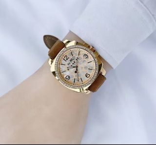 (Category: ) located in . Submitted by tlaravncobyrkboutique (Listing ID 1453776073, Image 1). Description: .
