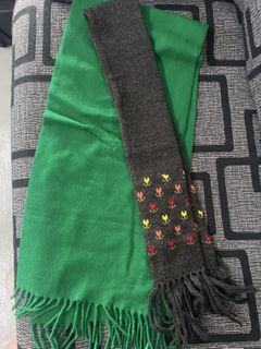 (Category: ) located in . Submitted by iluvshop30 (Listing ID 1453704263, Image 1). Description: .