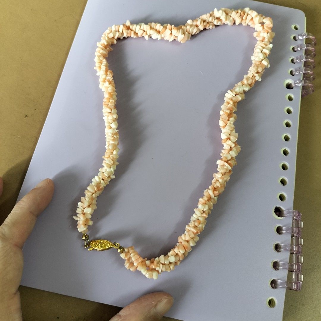Coral Chip Necklace with Gold Clasp (Category: Necklaces) located in Paranaque City. Submitted by decluttering-all (Listing ID 1453634994, Image 2). Description: - Pretty coral chip necklace - Natural pink and white tones - Unique twisted design - Gold-tone clasp closure - Approx. 18 inches long - Potential set piece, great for adding color! p690 only unused, stored only Get 1 necklace and the bracelet is free Get 2 necklace and get the thin neck