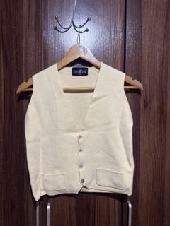 (Category: ) located in . Submitted by rrppreloved (Listing ID 1453744666, Image 1). Description: .