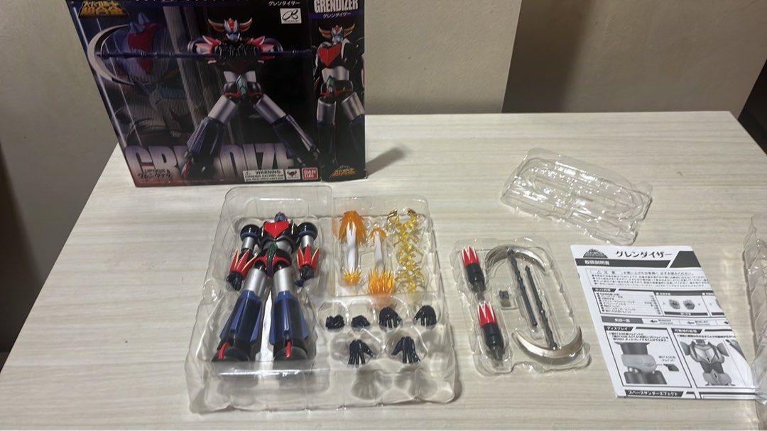 Die Cast Grendizer full figure (Category: Figurines & Statues) located in Quezon City. Submitted by augustinecas05 (Listing ID 1453653303, Image 1). Description: Selling COMPLETE BANDAI Grendizer action figure - was once opened -wysisyg - good condition 5.9k only 📍 commonwealth.