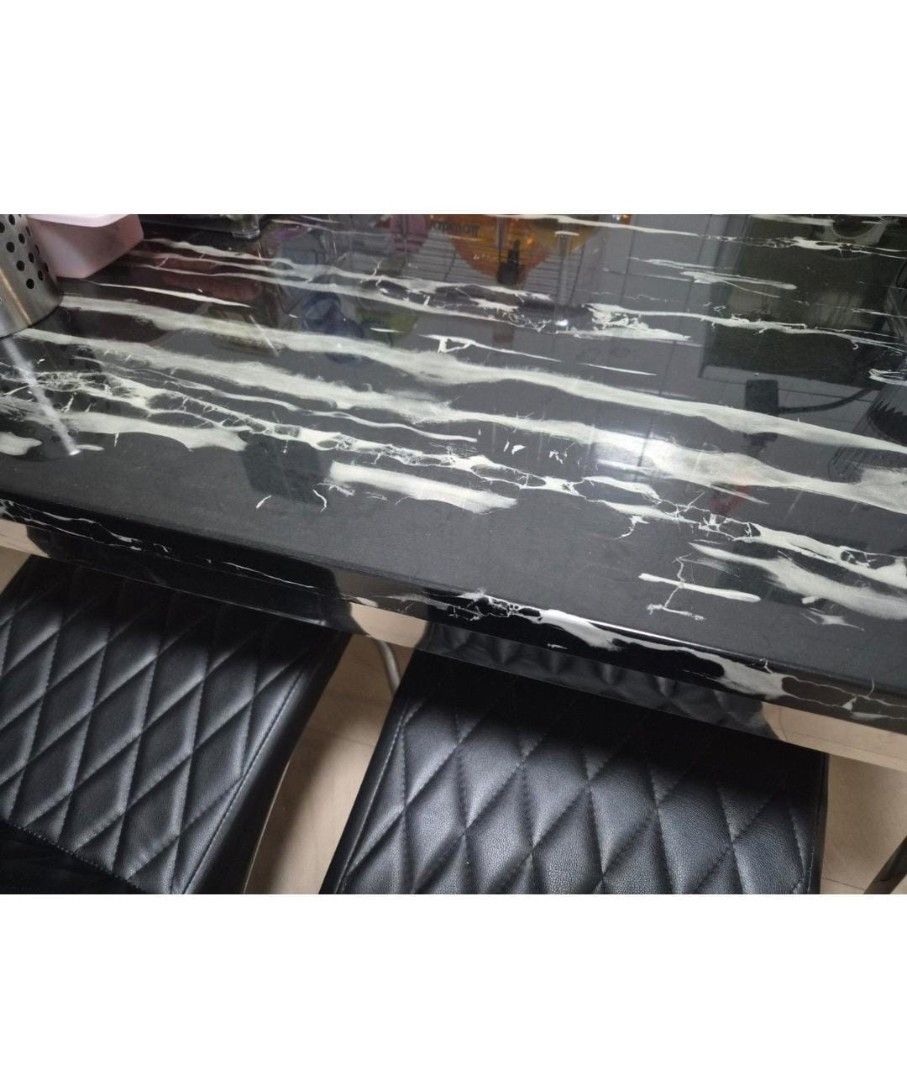 Dining table (Category: Tables & Sets) located in Singapore. Submitted by frenchtoastt (Listing ID 1453683634, Image 3). Description: 1.5mL * 0.9mW * 0.77mH Own delivery to be arranged.