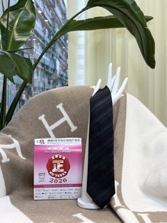 （分類：）位於 。 由 ladies_luxury_hk 提交（商品編號 1453721593，圖片 1）。簡介： 。