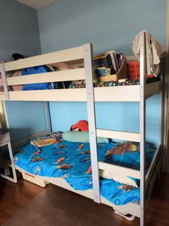 (Category: ) located in . Submitted by living_simple (Listing ID 1453686801, Image 1). Description: .