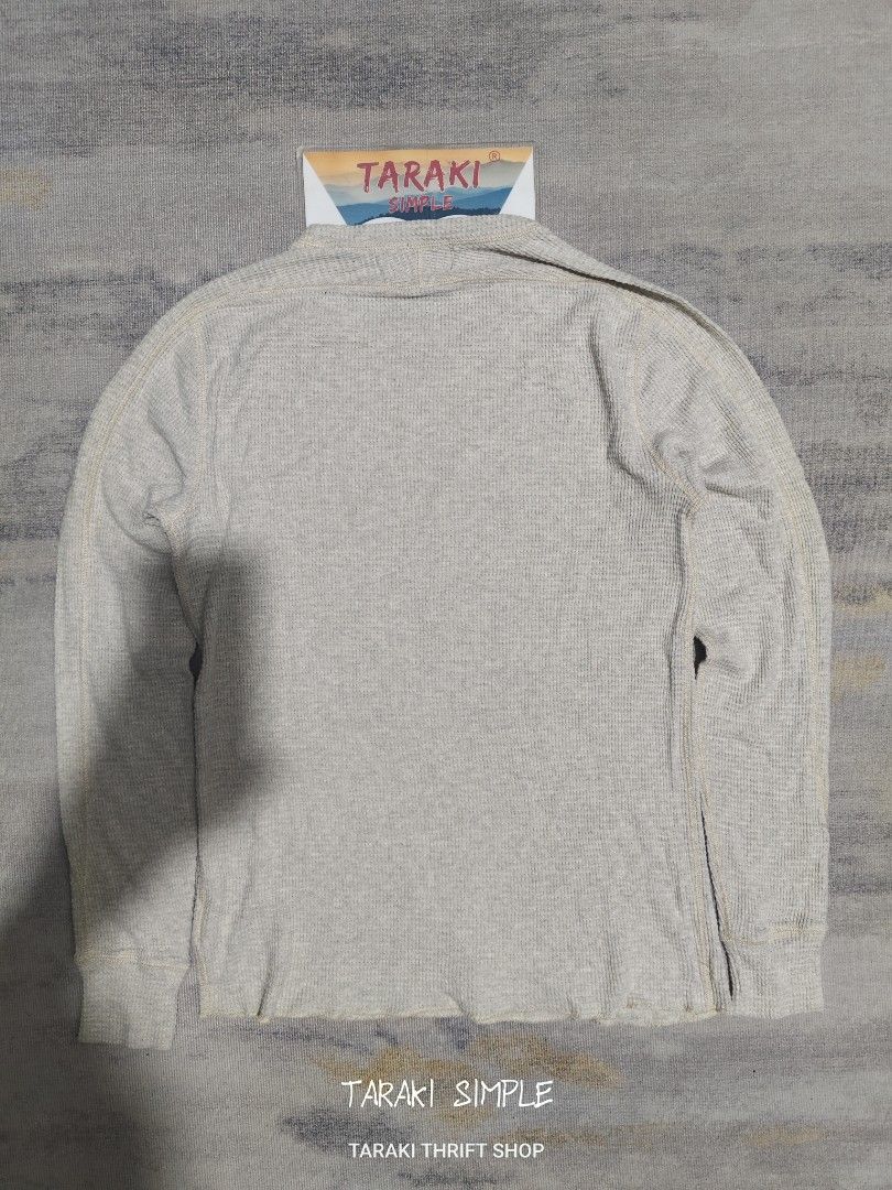 DOUBLE RL WAFFLE ATHLETIC THERMAL LONG SLEEVE (Category: Coats, Jackets and Outerwear) located in Baguio. Submitted by igorotak.111.taraki.com (Listing ID 1453754336, Image 2). Description: FS RRL Ralph Lauren Waffle Athletic Thermal Long Sleeve Shirt V.Good Condi No Issues Solid Nito ♥️ L-26 W-19 Can Fit S-M Can Do.