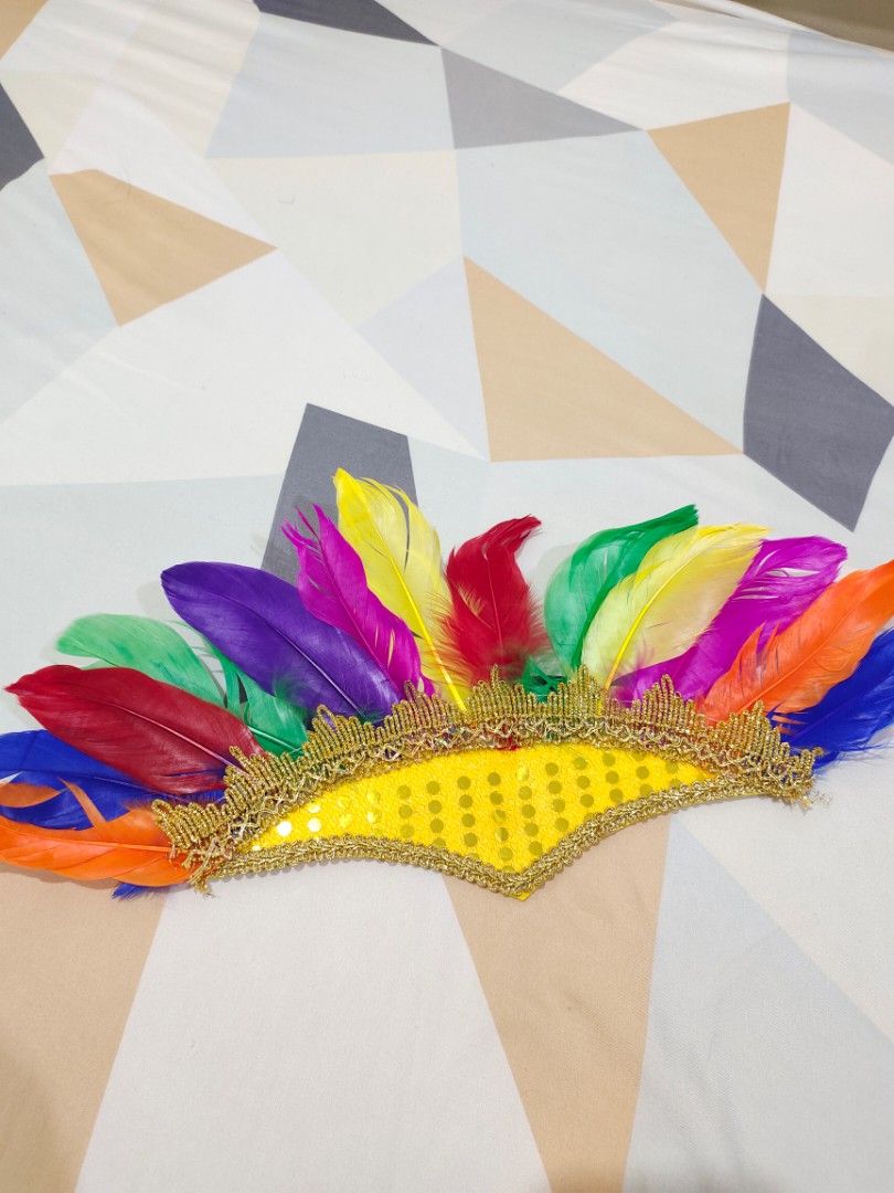 Festival Indian Feathered Headdress (Category: Babies & Kids Fashion) located in Paranaque City. Submitted by expectmore.payless (Listing ID 1453674780, Image 1). Description: used for buwan ng wika ati-atihan costume.