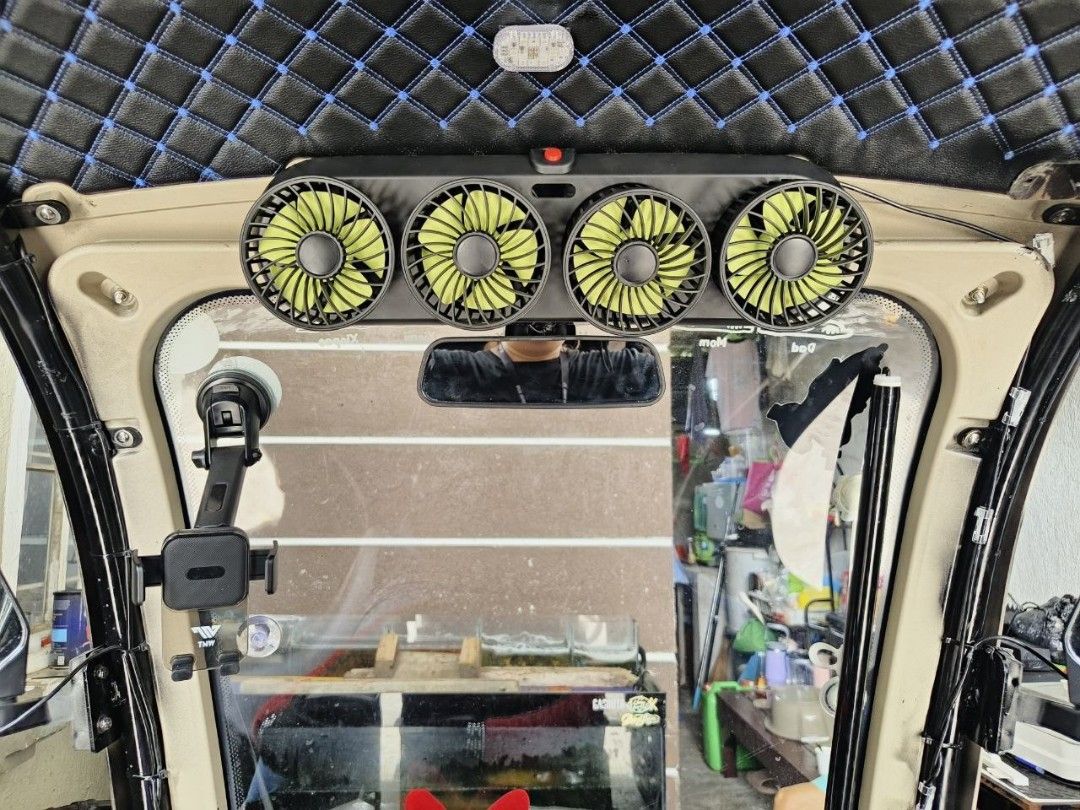 For Sale (Category: Motorbikes for Sale) located in Manila. Submitted by swifttiger_c520cd (Listing ID 1453660197, Image 2). Description: 📌S7 ANTELOPE 4 WHEELS 4 SEATERS SPECIFICATION & INCLUSIONS: ▪️1200 WATTS ▪️60V20AH ▪️50-60KM/H SPEED ▪️30-40KM RANGE ▪️TIRE SIZE ▪️WITH AUDIO SYSTEM ▪️WITH CROWNLIGHT ▪️WITH SIGNAL LIGHTS ▪️WITH HEADLIGHT ▪️WITH UNDERGLOW LIGHT ▪️WITH COMPARTMENT ▪️WITH MINI FAN ▪️WITH NEWLY INSTALL TRAPAL ▪️WITH TOP CARRIER ▪