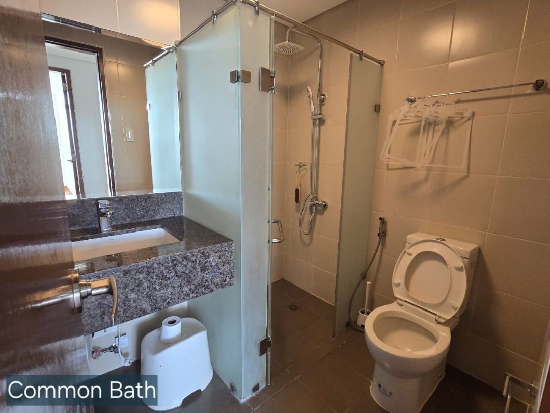 For SALE - 3BR in One Wilson Square (Category: Apartments & Condos) located in Manila. Submitted by jeromeasuncion (Listing ID 1453768877, Image 3). Description: For Sale: - 3 bedrooms - 2.5 baths - Size: 116.50 sqm - With 2 parking slots (promenade parking) - unfurnished - corner unit - Views: Facing Washington St. (Wack Wack) and CBTC banks (Sterling) corner unit - Airconditioning included - Tinted windows - Pets allowed - Developer: Federal La