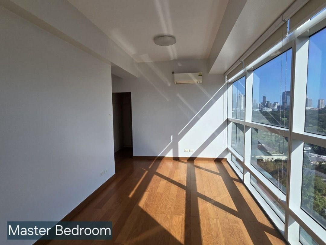 For SALE - 3BR in One Wilson Square (Category: Apartments & Condos) located in Manila. Submitted by jeromeasuncion (Listing ID 1453768877, Image 1). Description: For Sale: - 3 bedrooms - 2.5 baths - Size: 116.50 sqm - With 2 parking slots (promenade parking) - unfurnished - corner unit - Views: Facing Washington St. (Wack Wack) and CBTC banks (Sterling) corner unit - Airconditioning included - Tinted windows - Pets allowed - Developer: Federal La