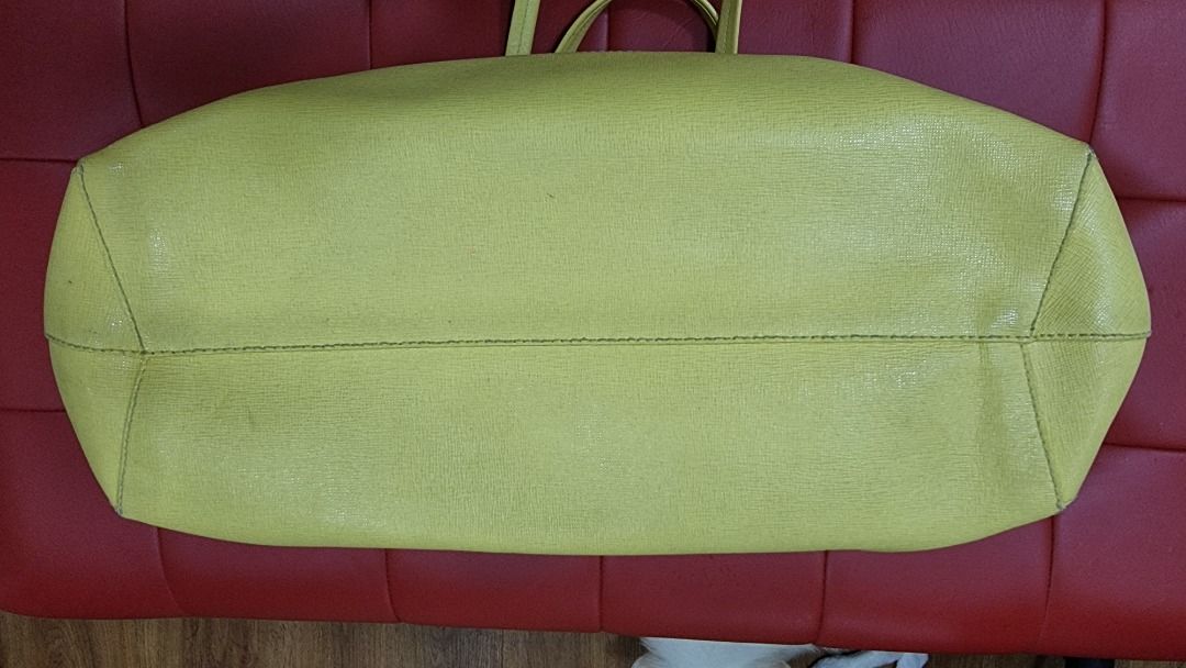 Furla Yellow Tote Bag (Category: Luxury Bags & Wallets) located in Paranaque City. Submitted by olxph_668280920 (Listing ID 1453808583, Image 3). Description: - Genuine Yellow Furla Tote Bag - Textured Leather Material - Spacious Interior - Perfect for Everyday Use - Comes with Original Furla Dust Bag - Interior and Exterior are Clean - Ready for its New Owner!.