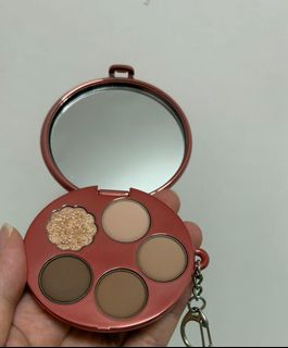 （分類：）位於 。 由 gikikikate 提交（商品編號 1453742645，圖片 1）。簡介： 。
