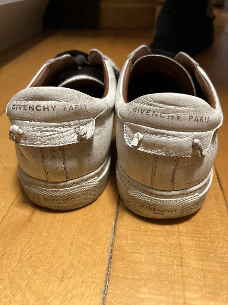 Givenchy （分類：鞋及波鞋）位於 Hong Kong。 由 jessiechy 提交（商品編號 1453746857，圖片 3）。簡介： 。