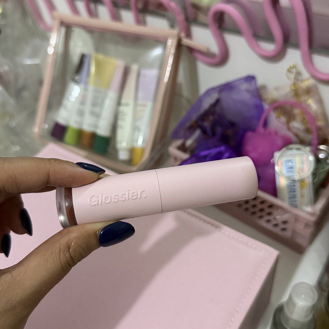 Glossier G Suit - in Lane (Category: Makeup) located in Pasig City. Submitted by decluttertrends (Listing ID 1453657622, Image 1). Description: - Glossier G Suit Soft Touch Matte Liquid Lip Creme - Shade: Lane (muted rose) - Finish: Matte - Condition: just opened to check -Reason for selling: extra piece - Ideal for: Natural makeup look **bought from Glossier store in Las Vegas **originally bought for 12 usd + tax (850-900 php) **no box.