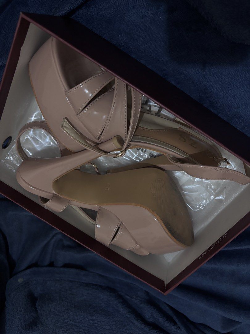 heels pageant 6inches once used lang (Category: Heels) located in Manila. Submitted by freehawk_ (Listing ID 1453764352, Image 2). Description: .
