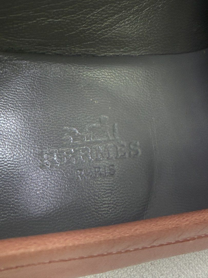 Hermes （分類：平底鞋）位於 Hong Kong。 由 suki2394 提交（商品編號 1453662372，圖片 10）。簡介： Hermes flats Size : EU 38.5 Insoles length: 25cm。