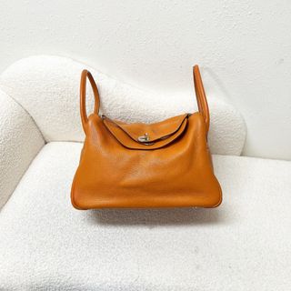 （分類：）位於 。 由 luxe.station22 提交（商品編號 1453679421，圖片 1）。簡介： 。