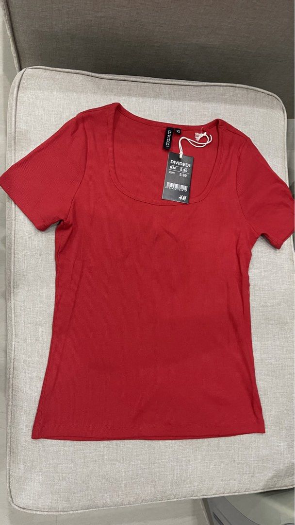 H&M Divided Red Ribbed Square Neck T-shirt (Category: Shirts) located in Angat. Submitted by eltiff (Listing ID 1453749451, Image 1). Description: - Color: Red - Material: Ribbed fabric - Neckline: Square - Size: XS (fit up to 34 bust size) - Condition: Brand new with tags, never worn.
