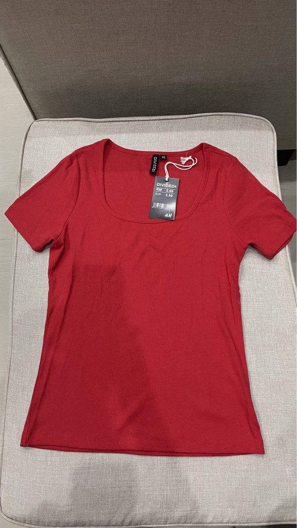 H&M Divided Red Ribbed Square Neck T-shirt (Category: Shirts) located in Angat. Submitted by eltiff (Listing ID 1453749451, Image 2). Description: - Color: Red - Material: Ribbed fabric - Neckline: Square - Size: XS (fit up to 34 bust size) - Condition: Brand new with tags, never worn.