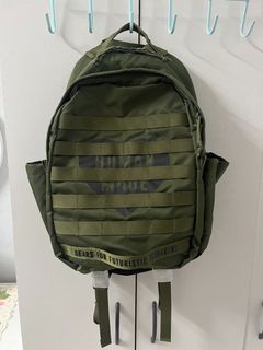 （分類：）位於 。 由 hkluxehk 提交（商品編號 1453669433，圖片 1）。簡介： 。