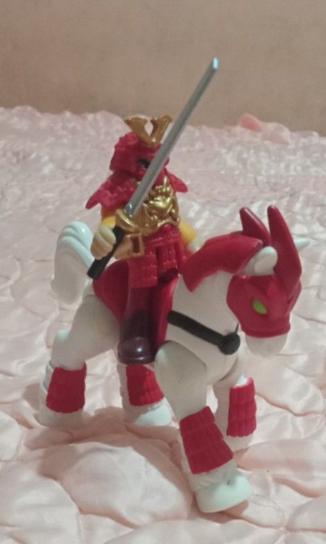 Imaginext samurai figure (Category: Figurines & Statues) located in Pitogo. Submitted by injoker99_. (Listing ID 1453566563, Image 1). Description: WYSIWYG GOOD CONDITION WORKING PM FOR MORE INFO.
