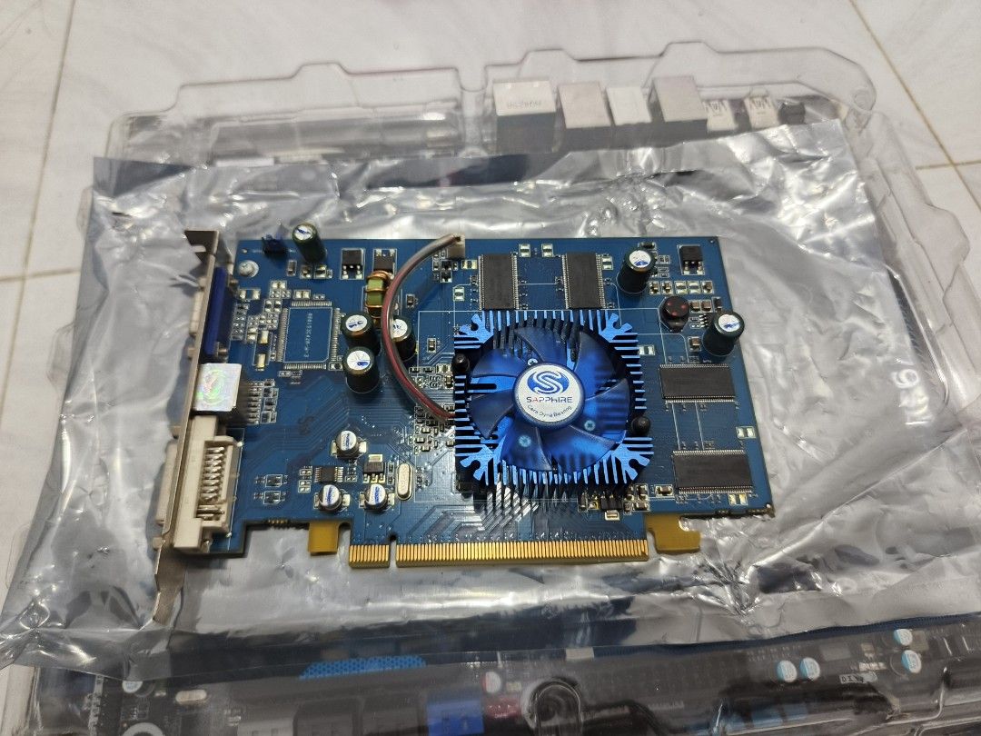 INTEL DX79SR COLLECTIBLE (Category: Computer Parts) located in Caloocan City. Submitted by shawnqt (Listing ID 1453741929, Image 2). Description: 💻 Intel DX79SR Extreme Series 🔹 LGA 2011 / Socket R 🔹 Intel X79 Chipset 🔹 8× DDR3 DIMM slots 🔹 Quad-Channel Memory Support 🔹 PCI Express 3.0 🔹 Supports Intel Core i7 / Xeon LGA2011 CPUs 🔹 Original Intel box included 📦 🔹 Good physical condition 🔹 Rare / collectible Intel Extreme Series motherb