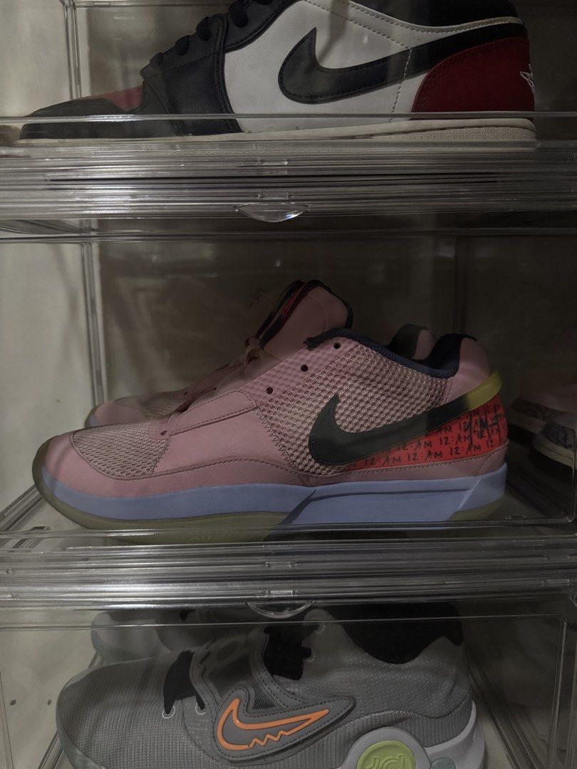 Ja 1 (Category: Sneakers) located in San Simon. Submitted by klepp (Listing ID 1453721412, Image 1). Description: ja 1 size 11 orig/legit/authentic issue: walang major issue marumi lang buyer will shoulder the sf.