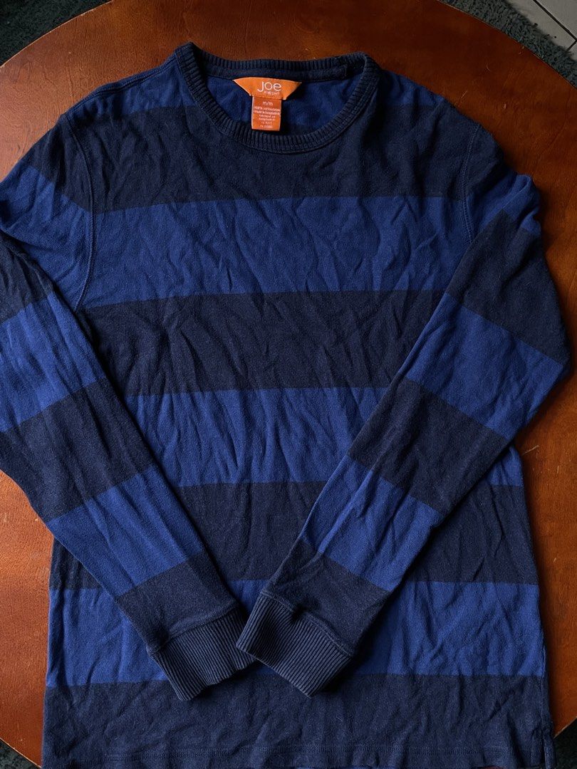 Joe Fresh Long Sleeves M/L (Category: Formal Shirts) located in Mandaluyong City. Submitted by champ4gnepapi (Listing ID 1453812620, Image 3). Description: Joe Fresh Long Sleeve Shirt: - Size: M on tag could fit L - Material: 100% Cotton - Color: Blue - bought in Canada, never worn. .