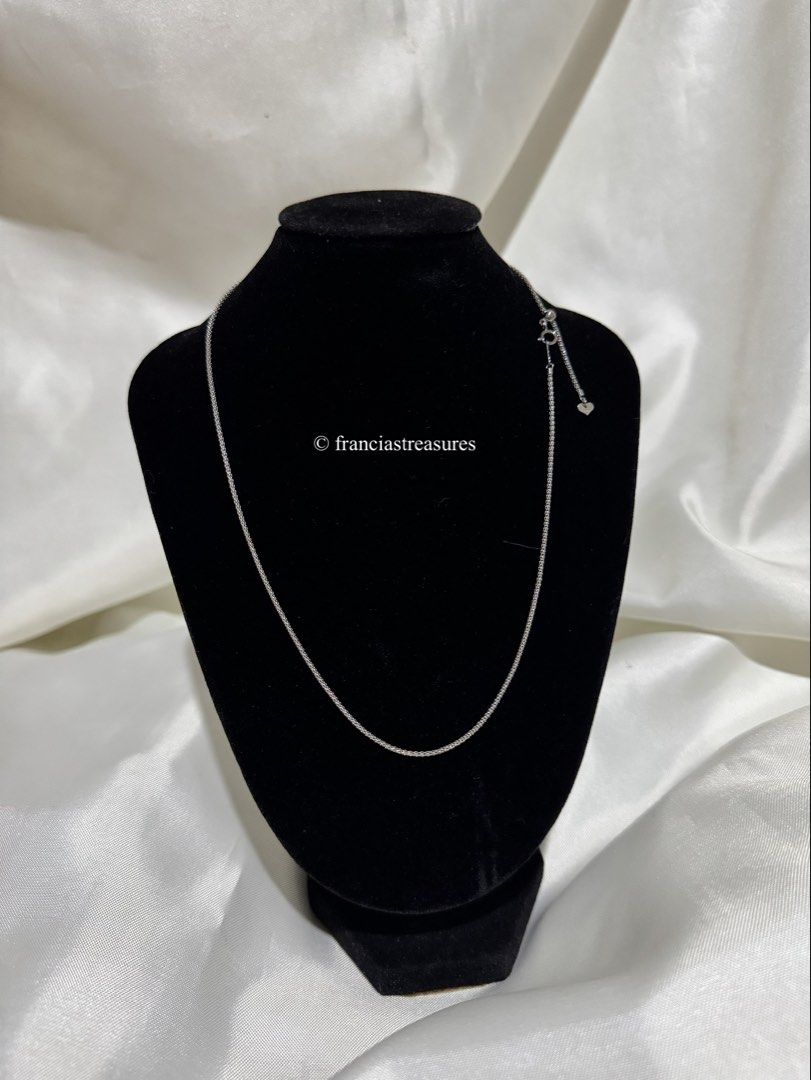 K18 Japan White Gold Popcorn Slider Chain (Category: Necklaces) located in Cabanatuan. Submitted by franciastreasures (Listing ID 1453673945, Image 1). Description: Popcorn Slider Chain • Adjustable up to 18” • 2.5g | K18 Japan White Gold • Perfect for everyday use 🤍 💌 Message to order 🌎 Worldwide shipping 💳 Bank/CC payment accepted.