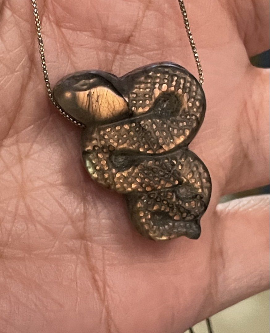 Labradorite- Sunset color labradorite pendant (Category: Necklaces) located in Las Pinas. Submitted by opalescent.crystals (Listing ID 1453673702, Image 1). Description: .
