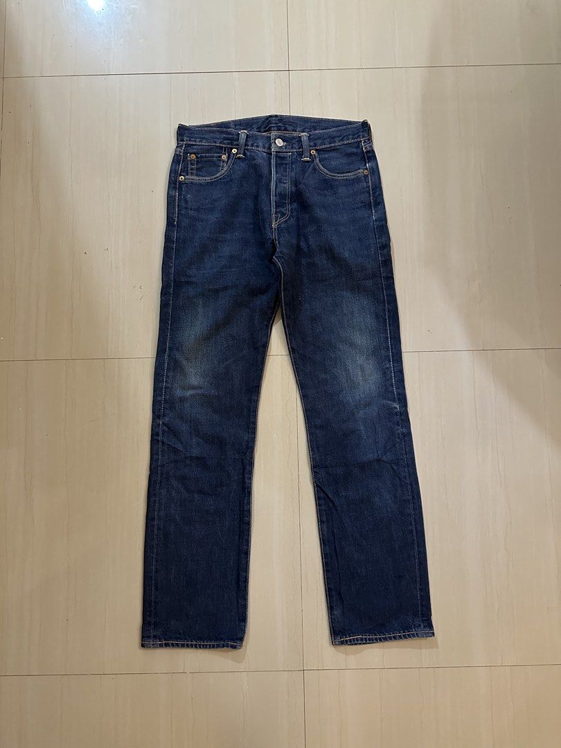 Levis 501 Leather patch (Category: Jeans) located in Alitagtag. Submitted by bhthrift_30 (Listing ID 1453772668, Image 3). Description: Levis 501 Leather patch Size 30 1800+sf Excellent condition Dm📩.