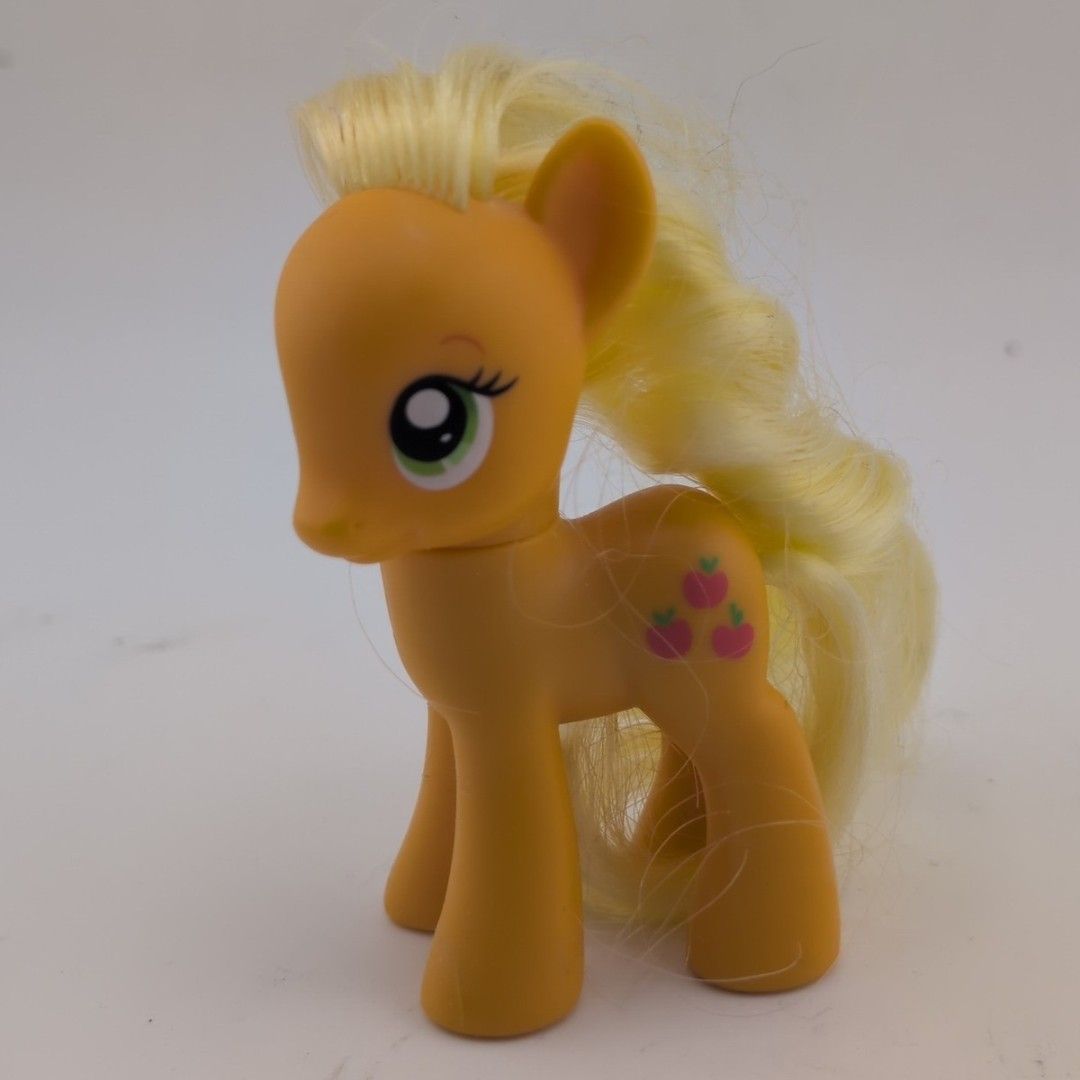 LF: MLP GRADIENT EYED APPLEJACK (READ DESC) (Category: Figurines & Statues) located in San Pedro. Submitted by swanlakeeee (Listing ID 1453745987, Image 1). Description: nyp but please don't overprice 😞 MOP: GCASH MOP: Anything you want I really need her to complete my gradient eyed collection 😭 (I also need gradient eyed twilight if someone is willing to sell her pleaseee 🥹 if not gradient, I'm LF hoofed or banged applejack (same for twilight