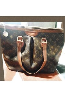 (Category: ) located in . Submitted by lene48 (Listing ID 1453678300, Image 1). Description: .