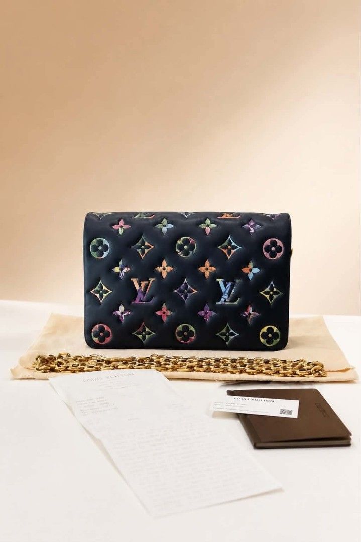 LV Coussin Garden (Category: Luxury Bags & Wallets) located in San Fernando. Submitted by bagproject (Listing ID 1453677025, Image 1). Description: - Ideal for: Evenings out or as a statement piece - With dustbag, box - With Entrupy.