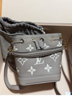 （分類：）位於 。 由 mmsssy 提交（商品編號 1453647617，圖片 1）。簡介： 。