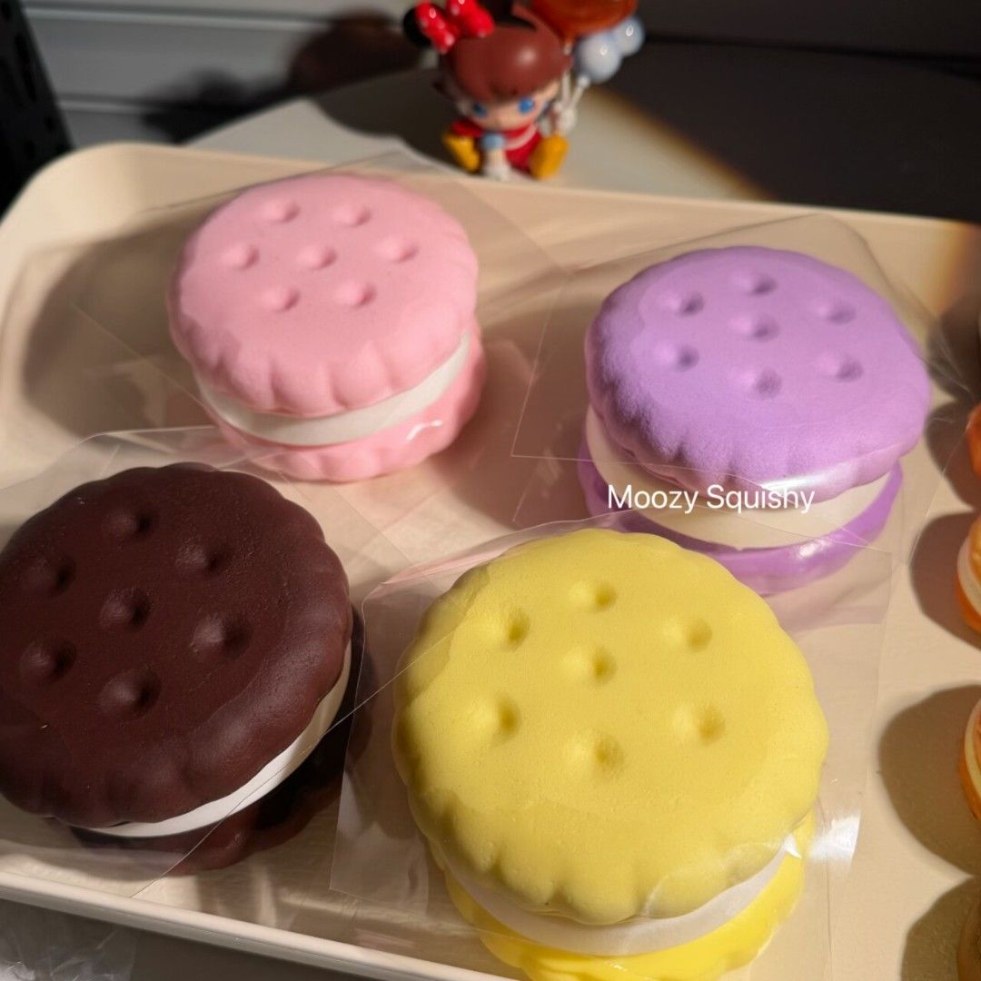 Macaron Squishy (Category: Designer & Blind Box Toys) located in Singapore. Submitted by j.beautycare (Listing ID 1453748839, Image 1). Description: Slow rishing Macaron Squishy Stackable and can Mix & Match of the colours 1 for $6 4 for $20 ☁️ Super soft & slow-rising 🎁 Perfect for gifts, party favours & collectors 🖐️ Great for stress relief and sensory play 🌈 Pastel colour, smells good - Suitable for ages 3+..