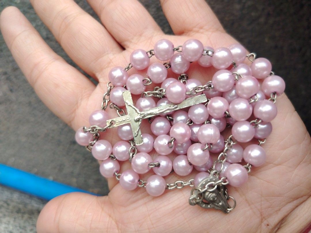 Made in Vatican pink rosary (Category: Necklaces) located in Manila. Submitted by billionare (Listing ID 1453623380, Image 3). Description: made in Vatican Rome pink pearl rosary.