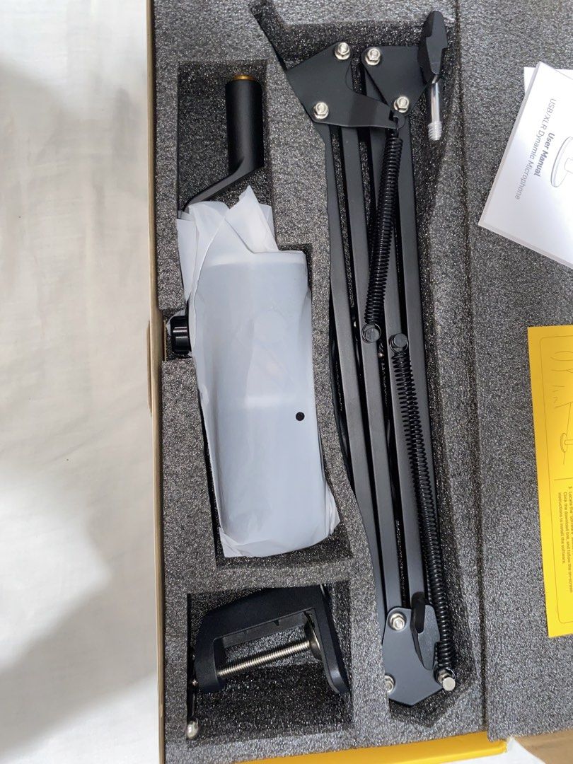 Maono PD100X Series USB/XLR Dynamic Microphone Boom Arm Bundle (Category: Microphones) located in Cebu City. Submitted by luchador22 (Listing ID 1453770767, Image 3). Description: - Maono PD100X Series microphone bundle - Includes USB/XLR dynamic microphone - Comes with a boom arm - All items in original packaging - User manual and helpful tips included - Ideal for streaming and recording purposes -Barely used, like 1-2 times only when testing P.