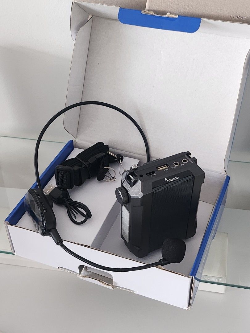 Maono Voice Speaker - Amplifier (Category: Soundbars, Speakers & Amplifiers) located in San Juan City. Submitted by aisaku (Listing ID 1453768638, Image 2). Description: for sale Maono Voice Speaker - Amplifier complete can pass as new php 2k dm me for inquiries. ty..