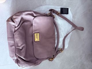 (Category: ) located in . Submitted by chopeandthrift (Listing ID 1453701160, Image 1). Description: .