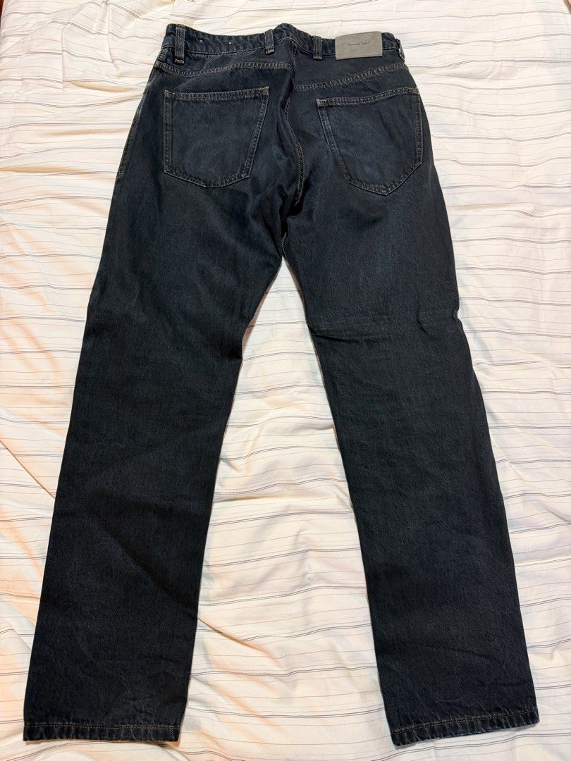 Massimo Dutti - Black Denim Jeans (Category: Jeans) located in Taguig. Submitted by celinesells222 (Listing ID 1453725919, Image 2). Description: Massimo Dutti - Black Denim Jeans Size: 40 Relaxed Fit Shipping via LBC Cash on pick up.