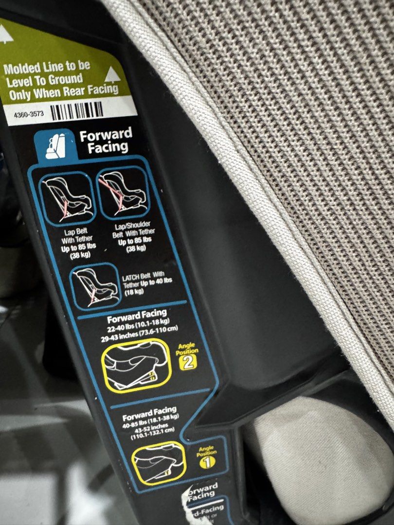 Maxi Cosi Carseat (Category: Car Seats) located in Quezon City. Submitted by tinportia (Listing ID 1453626866, Image 3). Description: .