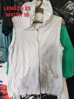 (Category: ) located in . Submitted by raphy2019 (Listing ID 1453652416, Image 1). Description: .
