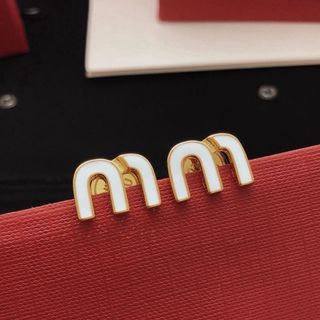 （分類：）位於 。 由 fiercetreeo 提交（商品編號 1453756973，圖片 1）。簡介： 。