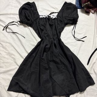 (Category: ) located in . Submitted by classydaniii (Listing ID 1453795739, Image 1). Description: .