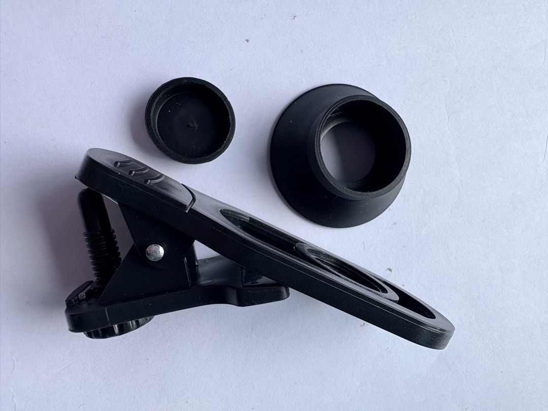 Mobile Phone Telescope (Category: Mounts & Holders) located in Marikina City. Submitted by jr.listings (Listing ID 1453638182, Image 3). Description: Mobile Phone Telescope - Enjoy Beautiful Nature - View Birds - Watch Sports - 18x 25 Mobile Telephone Lens .