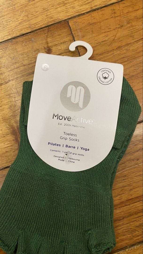 Move Active Toeless Grip Socks - Forest Green [AUTHENTIC] (Category: Activewear) located in Manila. Submitted by jamie175 (Listing ID 1453730760, Image 2). Description: Move Active Toeless Grip Socks - Forest Green [AUTHENTIC] [NEW] - Available in Small and Medium Sizes - Ideal for: Pilates, Barre, Yoga - Features: Enhanced grip, toeless design - Material: Certified Organic Cotton - Origin: Designed in Melbourne, Made in China *5th to 8th photos 